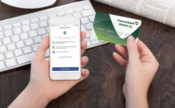 Hoặc có thể đăng ký mở thẻ tín dụng Vietcombank qua online
