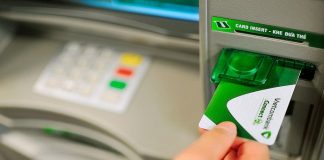 Thủ tục và mức phí làm lại thẻ ATM Vietcombank mới nhất 2024